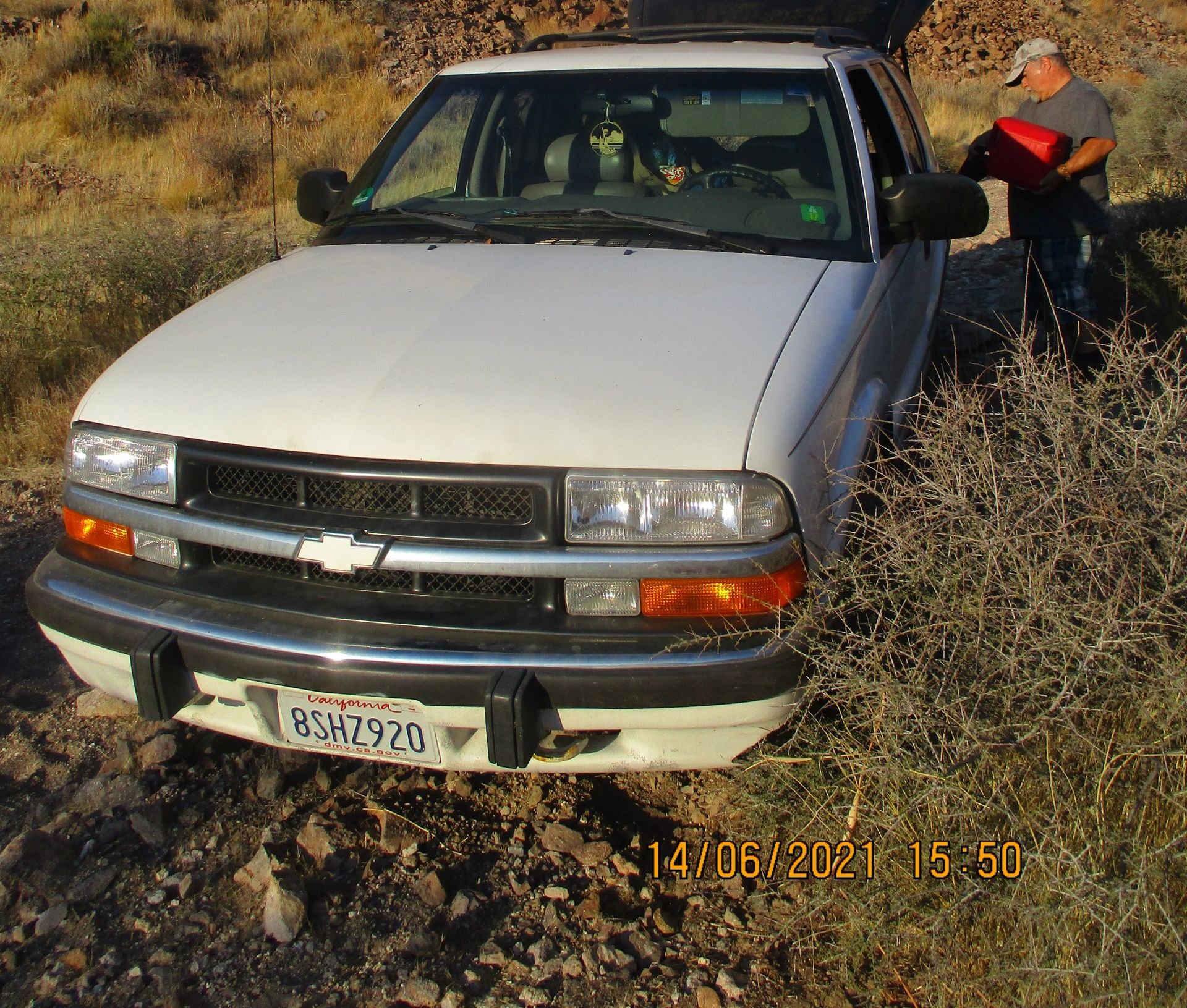 Desert terrain — field documentation